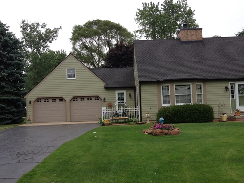 Vinyl Siding Replacement in Ann Arbor Home